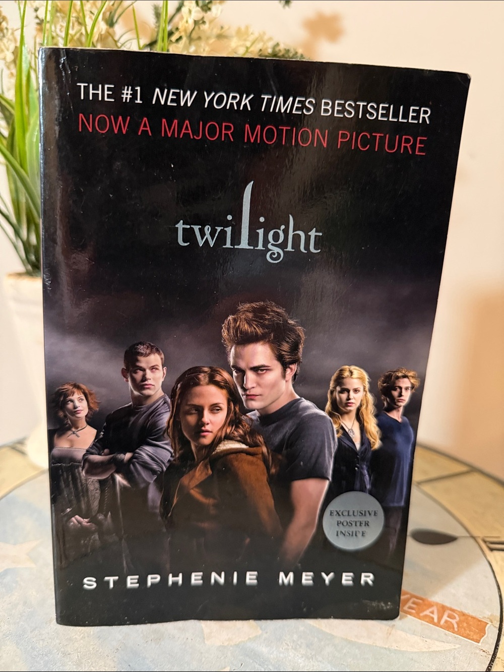 Twilight by Stephenie Meyer - First movie tie-in Edition Softback